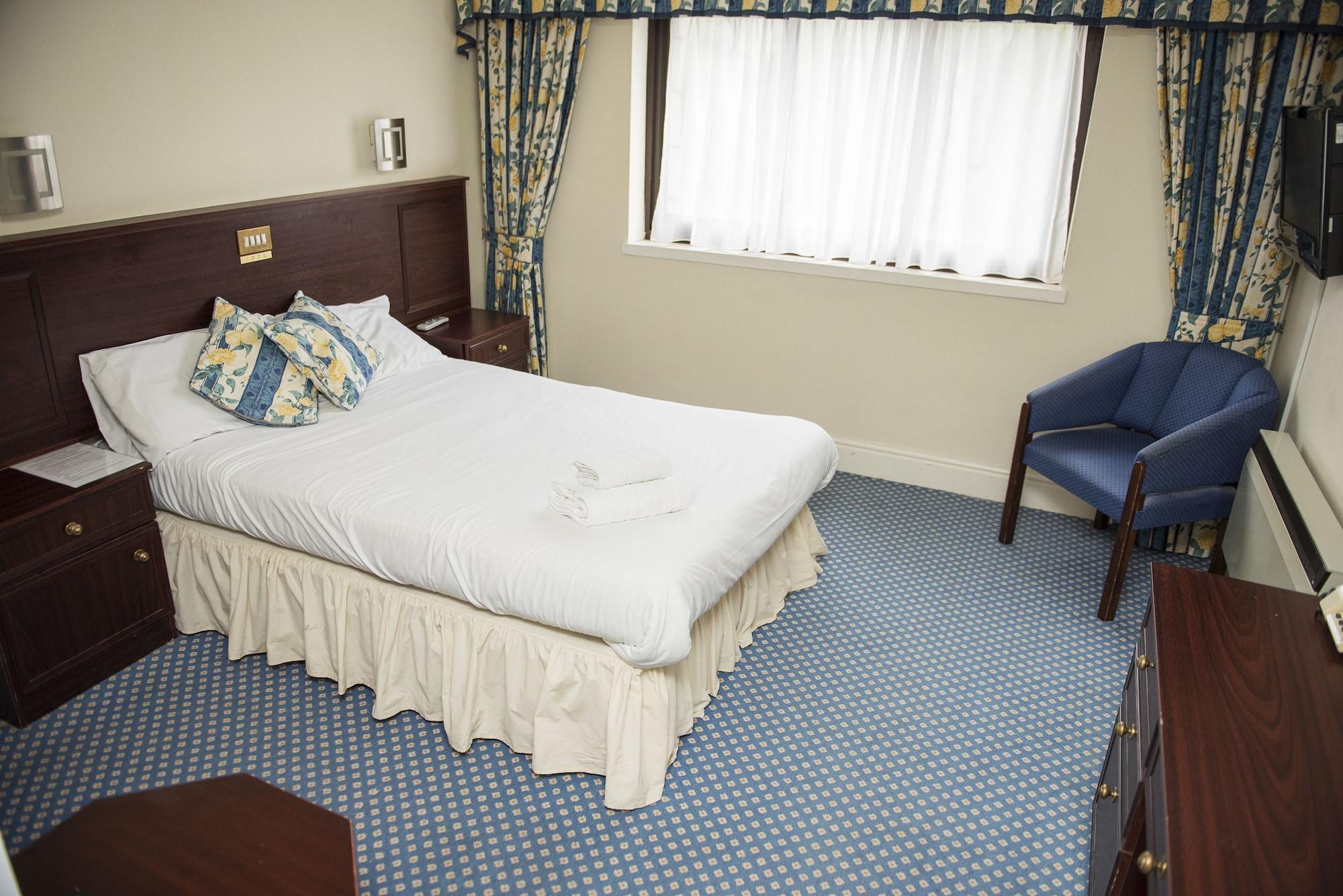 דאדלי Himley Country Hotel מראה חיצוני תמונה