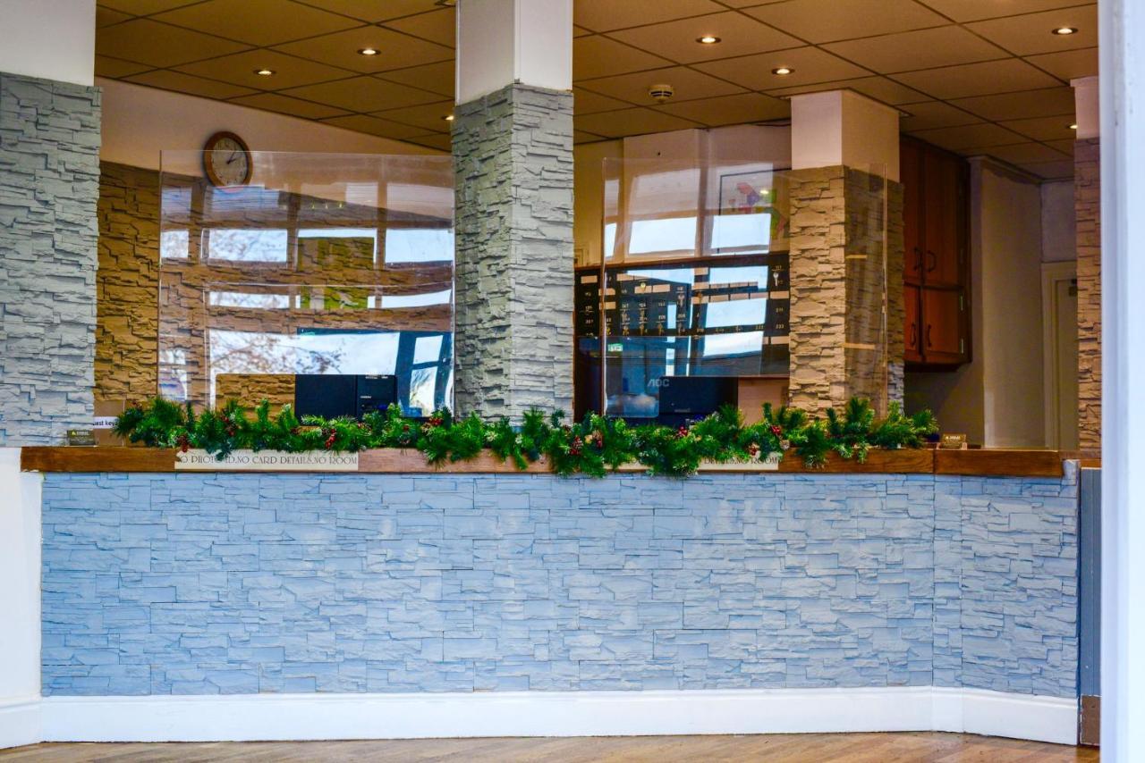 דאדלי Himley Country Hotel מראה חיצוני תמונה