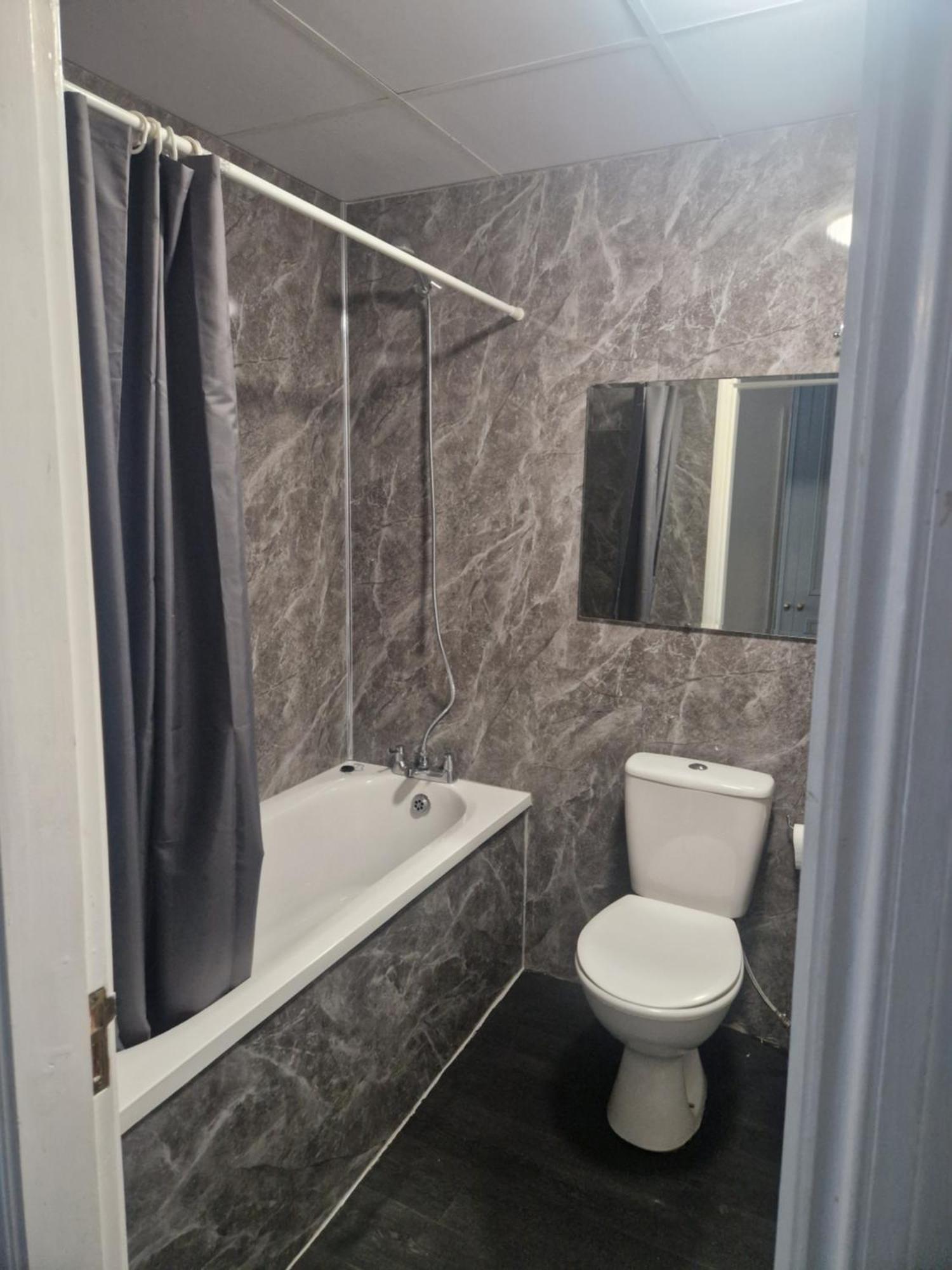 דאדלי Himley Country Hotel מראה חיצוני תמונה